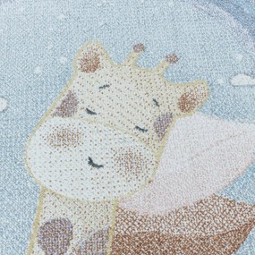 Dywan dziecięcy Lucky Śpiąca Żyrafa na chmurkach 120 cm x 170 cm