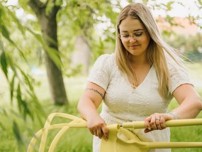 PROMOCJA Czarny plastikowy krzesło KATO II. jakość