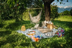 Beżowy fotel wiszący PALAK