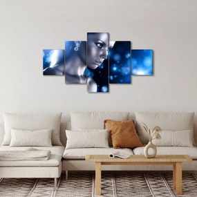 Obraz kobiety w niebieskim blasku (125x70 cm)