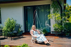Beżowy wiszący fotel KOLUMBIA