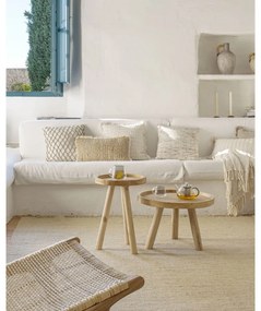 Okrągły stolik z litego drewna tekowego w naturalnym kolorze ø 55 cm Glenda – Kave Home
