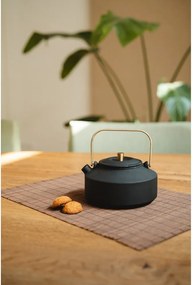 Czarny żeliwny dzbanek do herbaty z sitkiem 1 l Shangdong – Bredemeijer