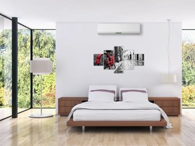 Obraz czerwonego roweru na brukowanej uliczce (125x70 cm)