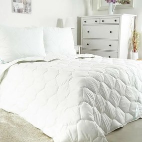 B.E.S. Petrovice Kołdra Bella Optimal Aloe vera, 140 x 200 cm