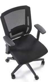 Fotel biurowy z regulacjami Paredes Halmar, zgodny z normą BHP