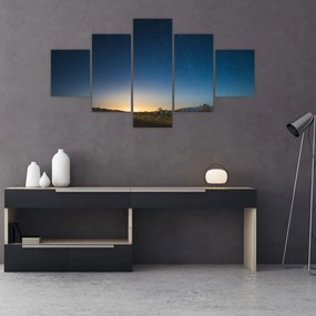 Obraz - Nocne niebo nad drogą (125x70 cm)