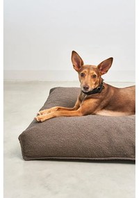 Brązowy materac dla psów z materiału bouclé 120x90 cm Mondo Chocolate L – MiaCara