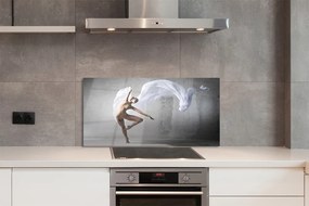 Szklany Panel Taniec z Białą Tkaniną