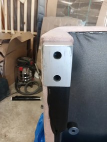 Promocja Różowa rozkładana sofa narożna ZENA, dwustronna druga jakość