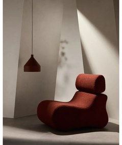 Fotel z materiału bouclé w kolorze terakoty Club – Kave Home