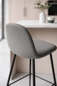 Czarny taboret z tkaniny tekowej