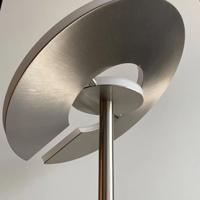 Lampa stojąca LED ze ściemniaczem w kolorze srebra (wysokość 180 cm) Dent – Fischer &amp; Honsel