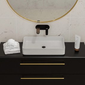 Umywalka ceramiczna nablatowa prostokątna ryflowana biała 67 x 38 cm LAMI