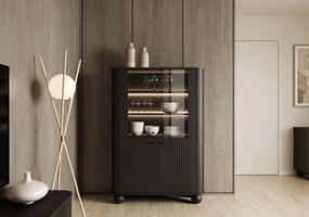 Witryna Vesper 103 cm czterodrzwiowa - czarny / czarne uchwyty / nogi kule