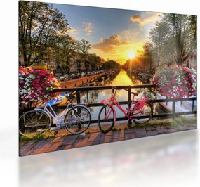 Obraz na szkle - Wschód słońca w Amsterdamie (70x50 cm)