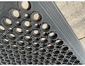 Wycieraczka Rubber z otworami, 60 x 90 cm, 60 x 90 cm