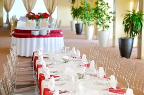 Designerskie krzesło eventowe do restauracji Opera