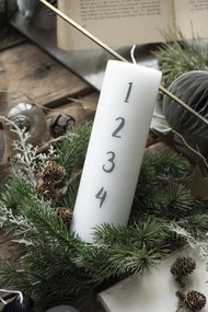Świąteczny wieniec z sosny PINETREE