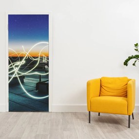 Fototapeta na drzwi - Widok nieba z dachu (95x205cm)