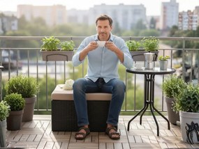 Pufa ogrodowa z czarnego technorattanu TINTO