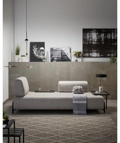 Beżowa sofa z podłokietnikami Kave Home Compo