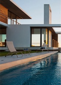 Metalowy leżak ogrodowy w naturalnym kolorze Taylor – Bizzotto