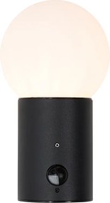 Lampa ścienna zewnętrzna czarna z opalowym szkłem z czujnikiem ruchu - Huma