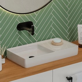 Umywalka ceramiczna nablatowa prostokątna biała z dużą półką na mydło 76 x 40 cm GERA