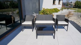 Zestaw Mebli Ogrodowych RIMNI Komplet Sofa Fotele Stół na Taras Ogród TECHNORATTAN Czarny Beżowe Modne Poduszki