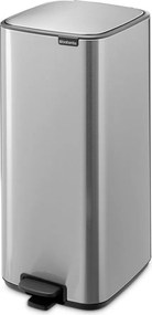 Stalowy kosz na śmieci z pedałem w kolorze matowego srebra 30 l Bo – Brabantia