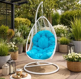 Biały kokon technorattanowy Bellissimo z niebieską poduszką