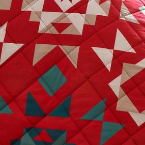Czerwona narzuta pikowana 220x230 cm Patchwork – Catherine Lansfield