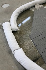 Uniwersalny zestaw awaryjny, plastikowe wiadro