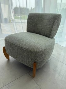 ASTER kompaktowy fotel w stonowanej zieleni na drewnianych nogach