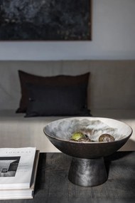 Czarna/w kolorze kości słoniowej kamionkowa misa ø 31,5 cm By Hand – Mette Ditmer Denmark