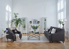 Notting Hill sofa 3-osobowa z funkcją spania i z pojemnikiem na pościel, krawędzie obszyte kedrą. Sofa w stylu modern classic. Sofa do salonu w stylu nowojorskim. Tkanina Matt Velvet, wiele kolorów do wyboru.
