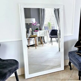 Lustro w białej ramie 146x86cm