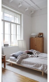 Łóżko dwuosobowe z drewna sosnowego ze stelażem 140x200 cm Japan – Karup Design