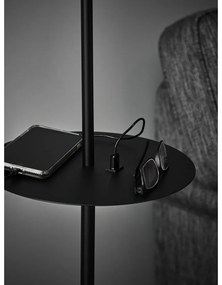 Czarna lampa stojąca z półką Markslöjd Linear