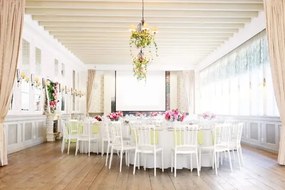 Designerskie krzesło eventowe do restauracji Opera