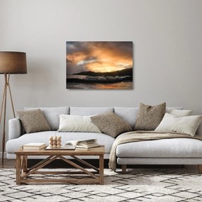 Obraz na szkle - plaża z pochmurnym niebem (70x50 cm)