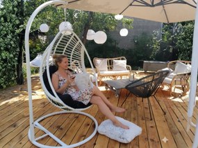 Kokon BELLISSIMO (fotel + stelaż) z białego technorattanu pokrowiec GRATIS