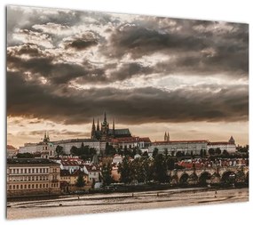 Obraz na szkle - pochmurna Praga (70x50 cm)