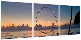 Obraz kobiety na plaży (z zegarem) (90x30 cm)