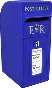 Niebieska szkocka skrzynka pocztowa
