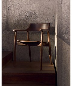 Brązowe krzesło z litego drewna dębowego Fondes – Kave Home