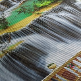 Obraz - Widok magicznych wodospadów (125x70 cm)