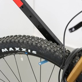 Obrotowy uchwyt na rowery elektryczne UpBike do łatwego podnoszenia 1+1 GRATIS, zabudowane boki