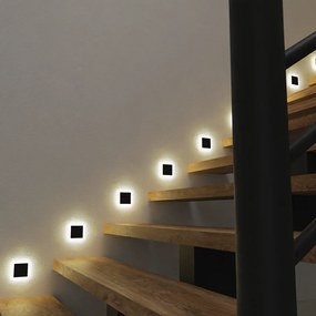 EVO BLACK czarna lampka schodowa Barwa Ciepła 3000K